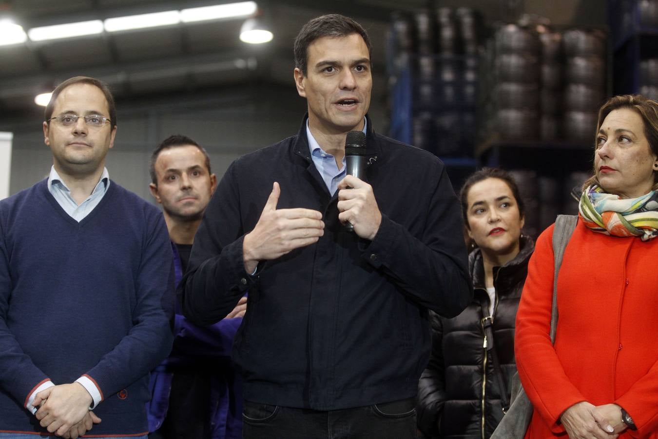 Sánchez acude a Esmaltaciones La Estrella en su visita a La Rioja