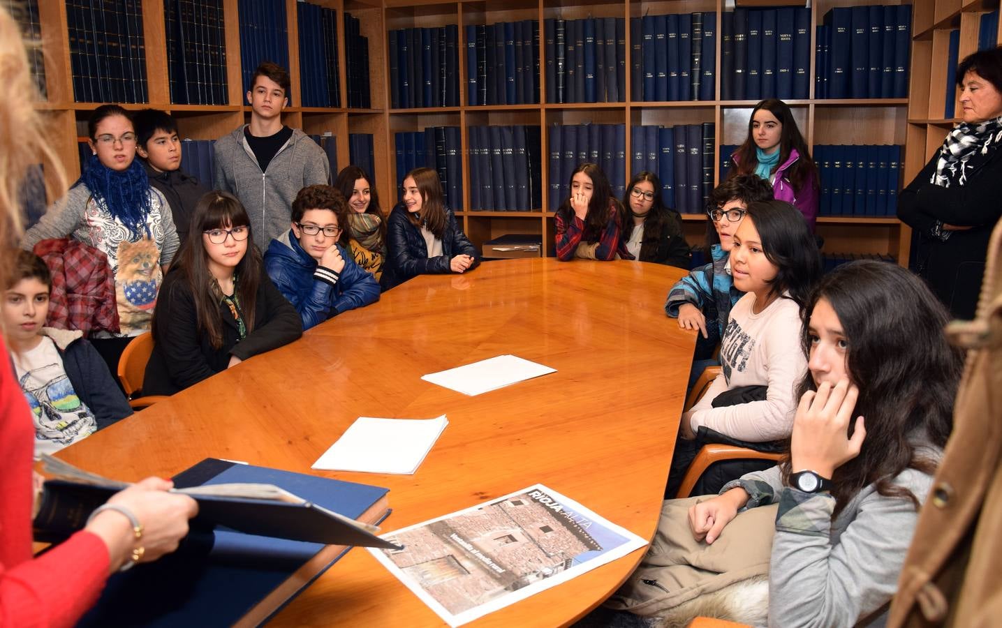 Los alumnos de 2º B del IES Sagasta, de Logroño, visitan la multimedia de Diario LA RIOJA