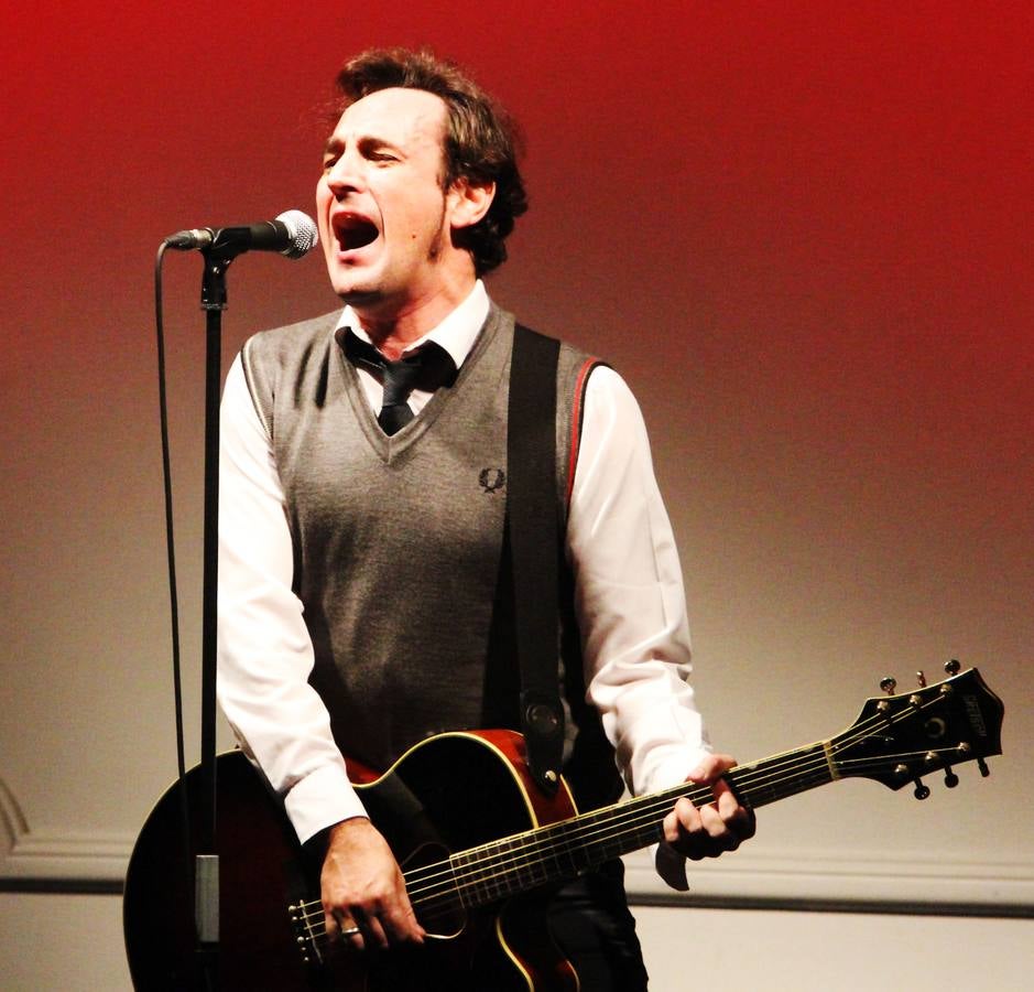 Igor Paskual protagoniza el Café Cantante de Actual en el Círculo Logroñés