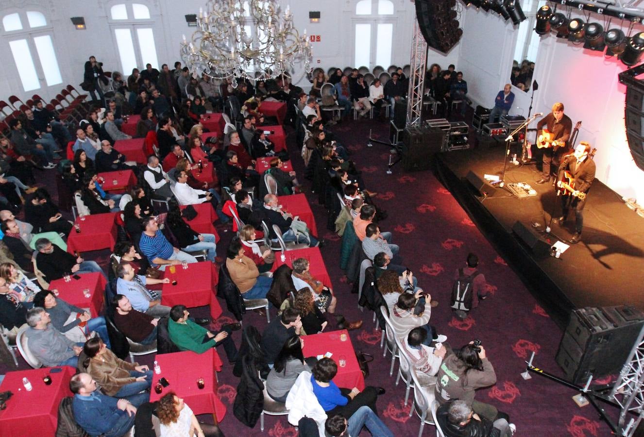 Igor Paskual protagoniza el Café Cantante de Actual en el Círculo Logroñés