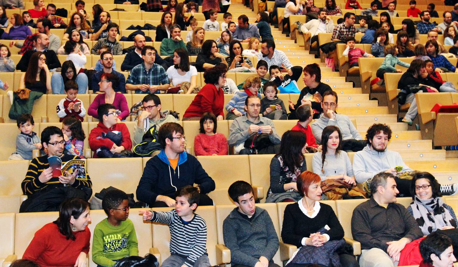 Riojaforum acoge la sesión de cine familiar de Actual&#039;16 con la proyección de &#039;El niño y la bestia&#039;