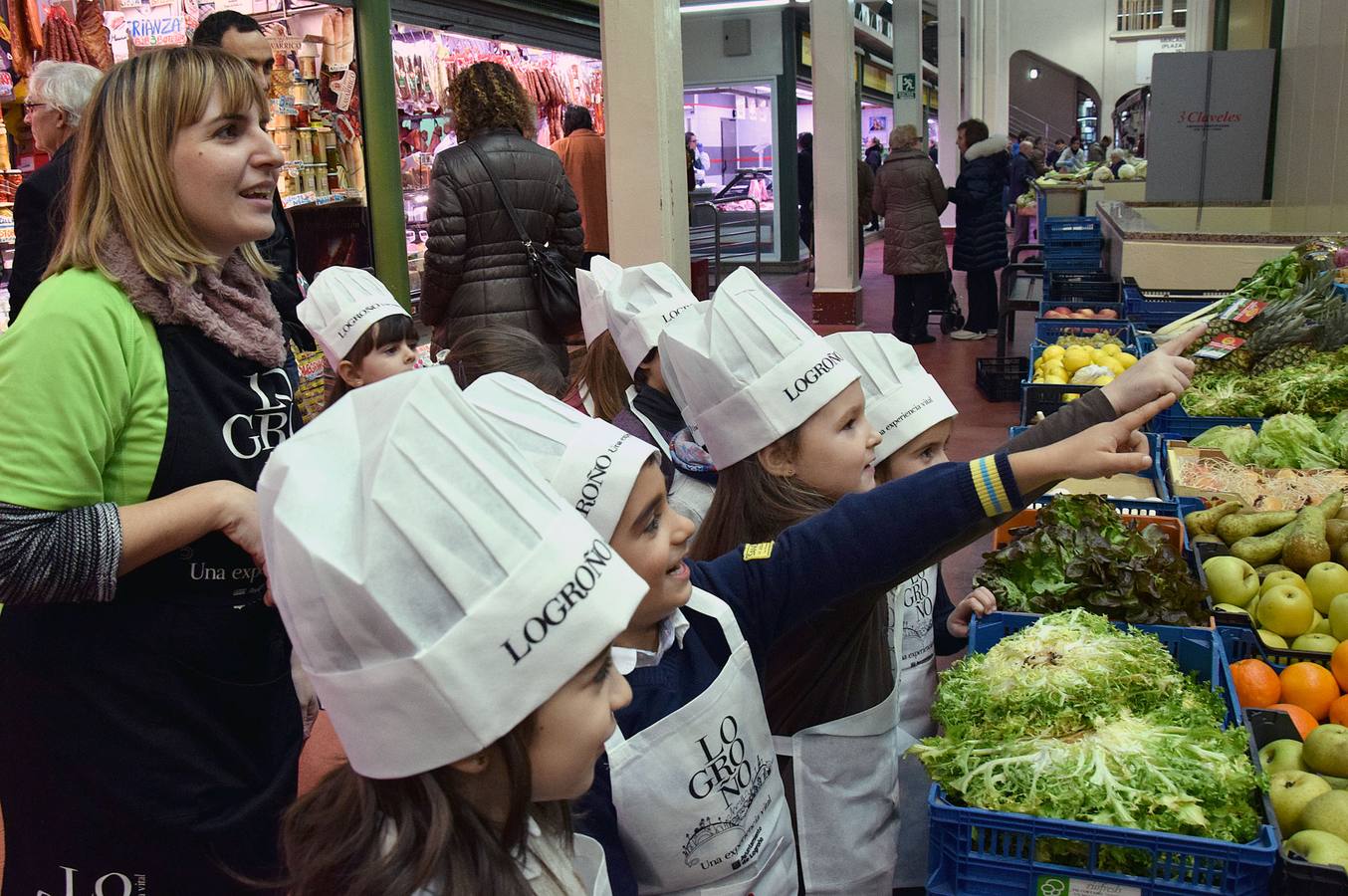 La Plaza de Abastos de Logroño acage el taller de cocina de para niños dentro del programa de AlimentArte