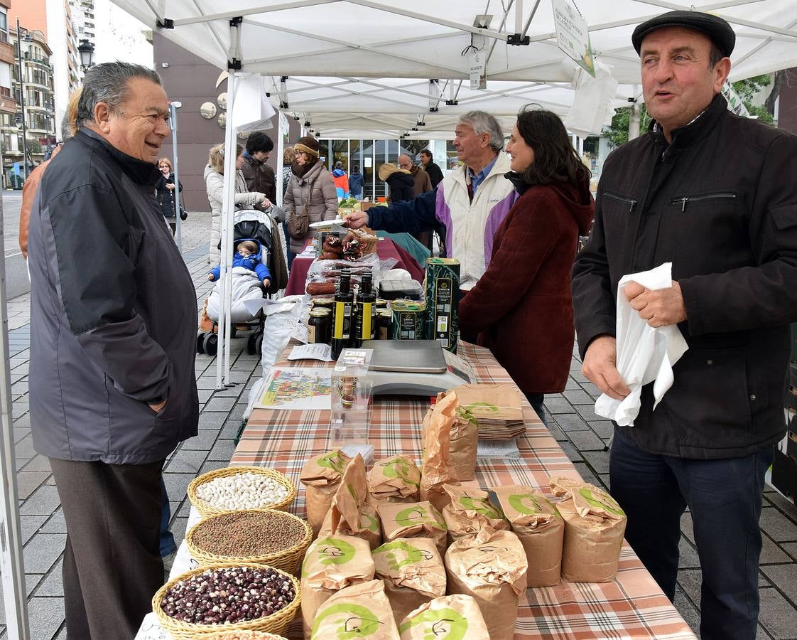 Muestra agroecológica en Portales