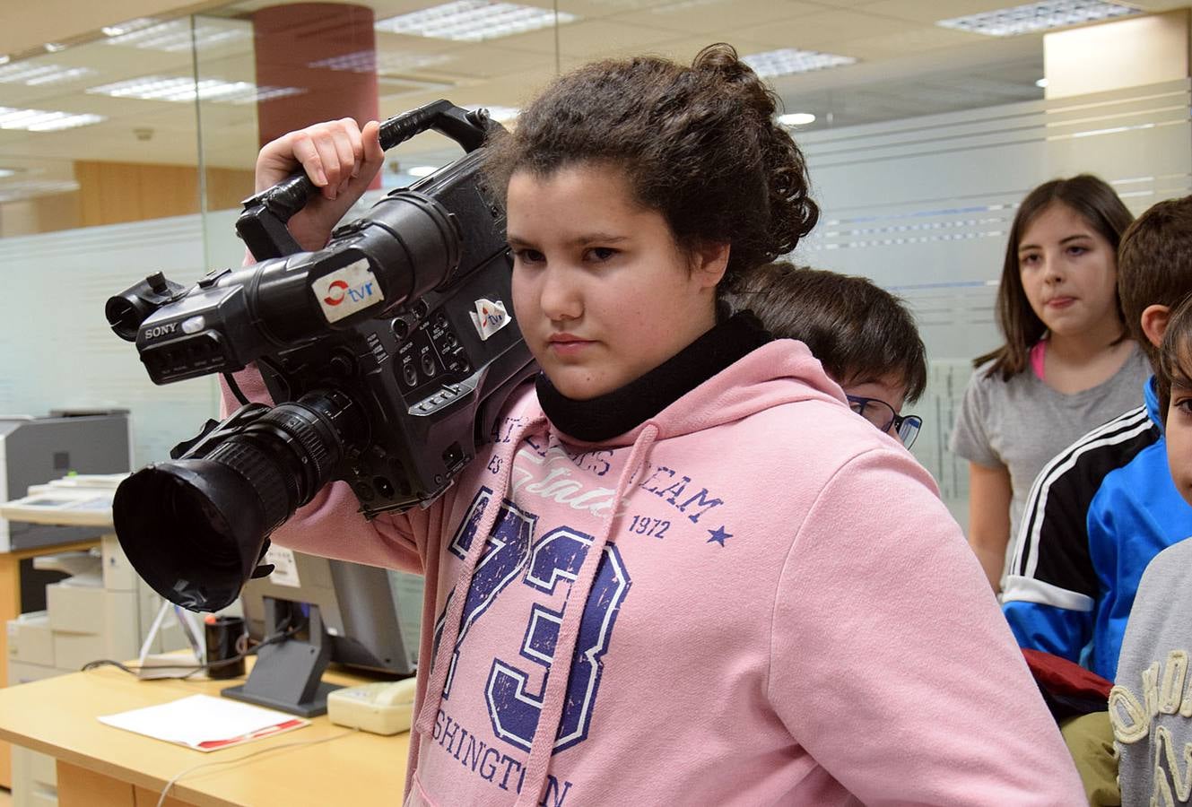 Los alumnos de 6º C del Colegio Las Gaunas visitan la multimedia de Diario LA RIOJA