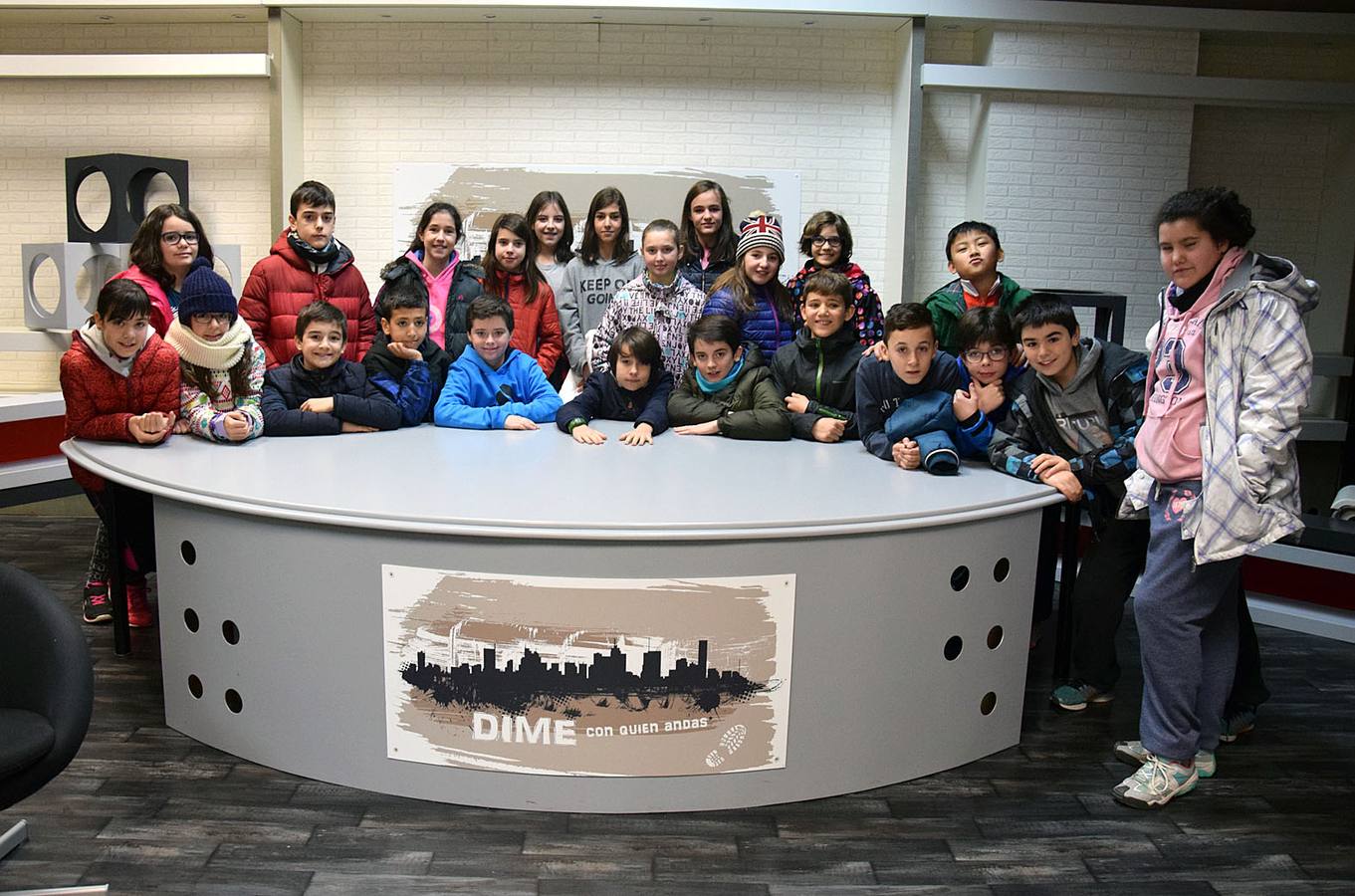 Los alumnos de 6º C del Colegio Las Gaunas visitan la multimedia de Diario LA RIOJA