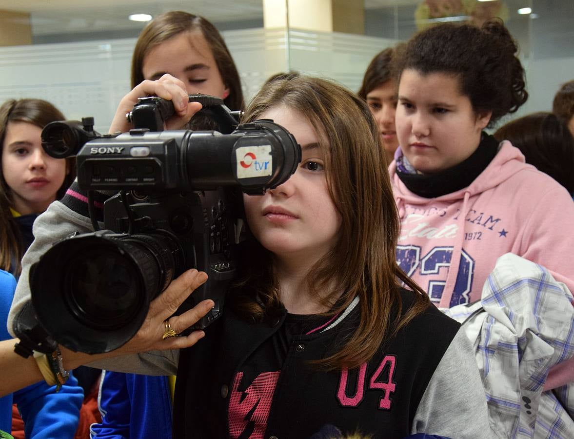 Los alumnos de 6º C del Colegio Las Gaunas visitan la multimedia de Diario LA RIOJA