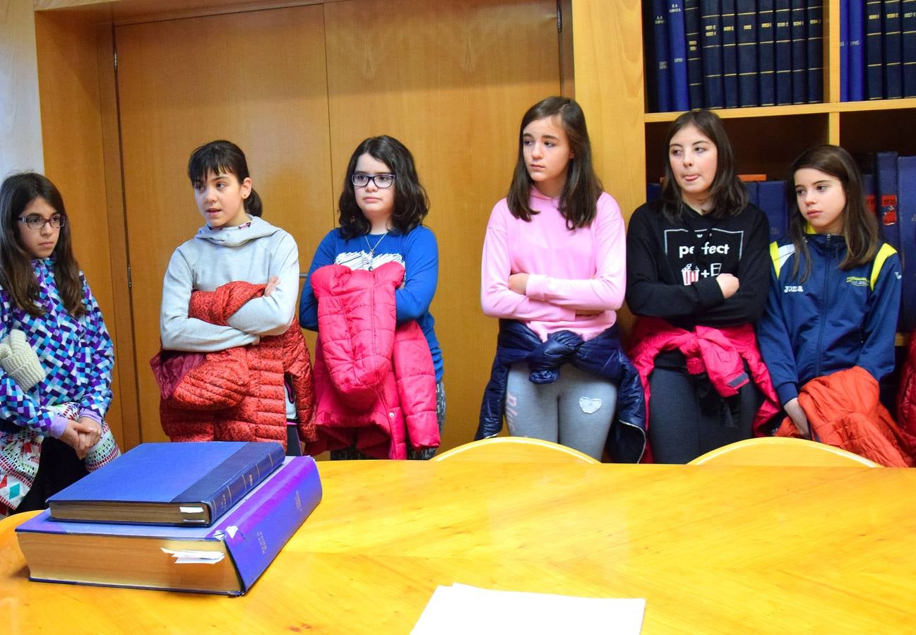 Los alumnos de 6º C del Colegio Las Gaunas visitan la multimedia de Diario LA RIOJA