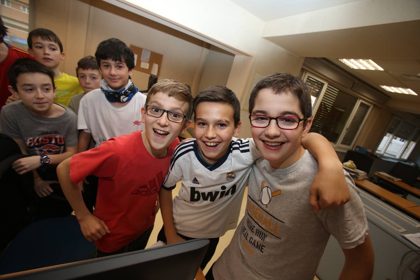 Los alumnos de 6ºB del CEIP Las Gaunas visitan la multimedia de Diario LA RIOJA