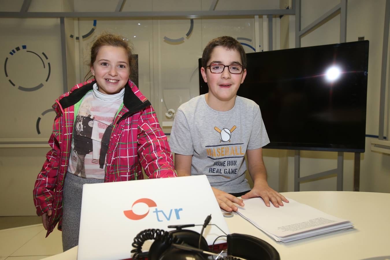 Los alumnos de 6ºB del CEIP Las Gaunas visitan la multimedia de Diario LA RIOJA