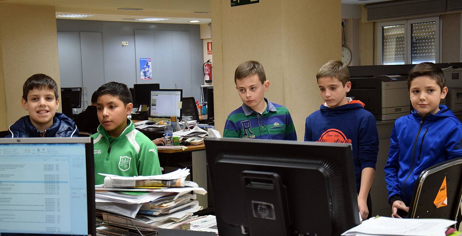 Los alumnos de 6º A del Colegio Las Gaunas visitan la multimedia de Diario LA RIOJA