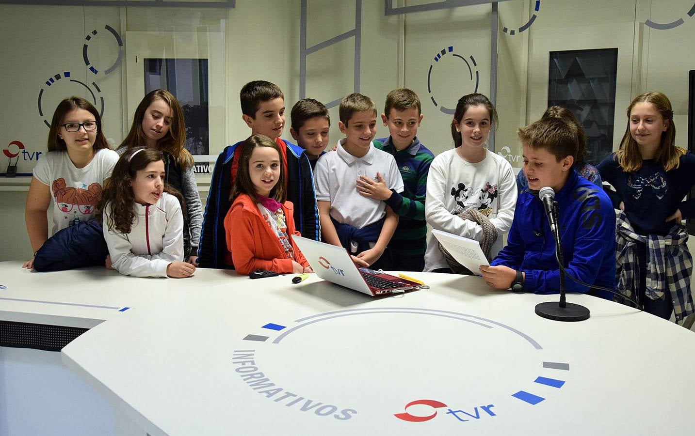 Los alumnos de 6º A del Colegio Las Gaunas visitan la multimedia de Diario LA RIOJA