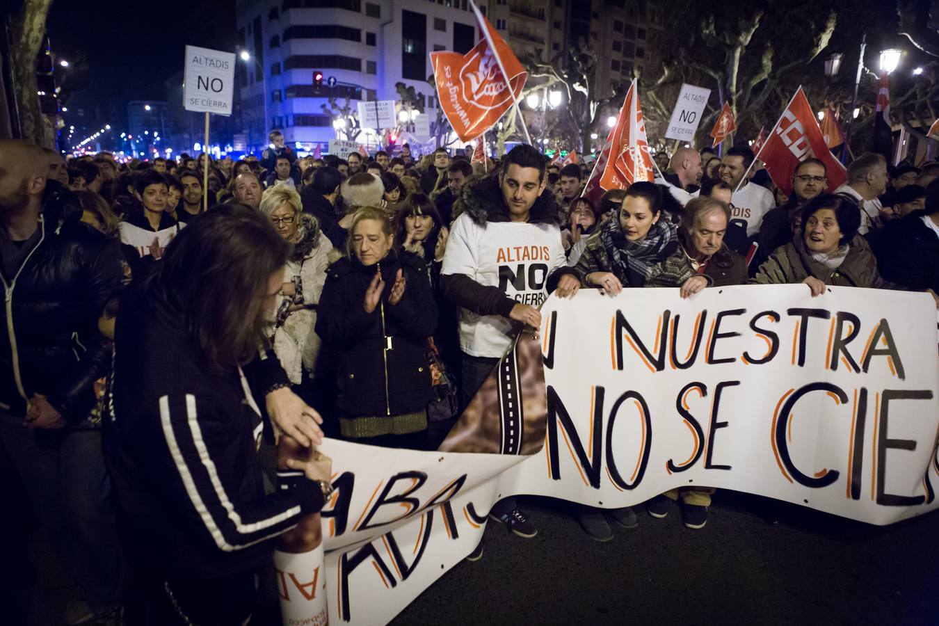 Los trabajadores de Altadis reciben el apoyo de 4.000 personas en su manifestación en Logroño