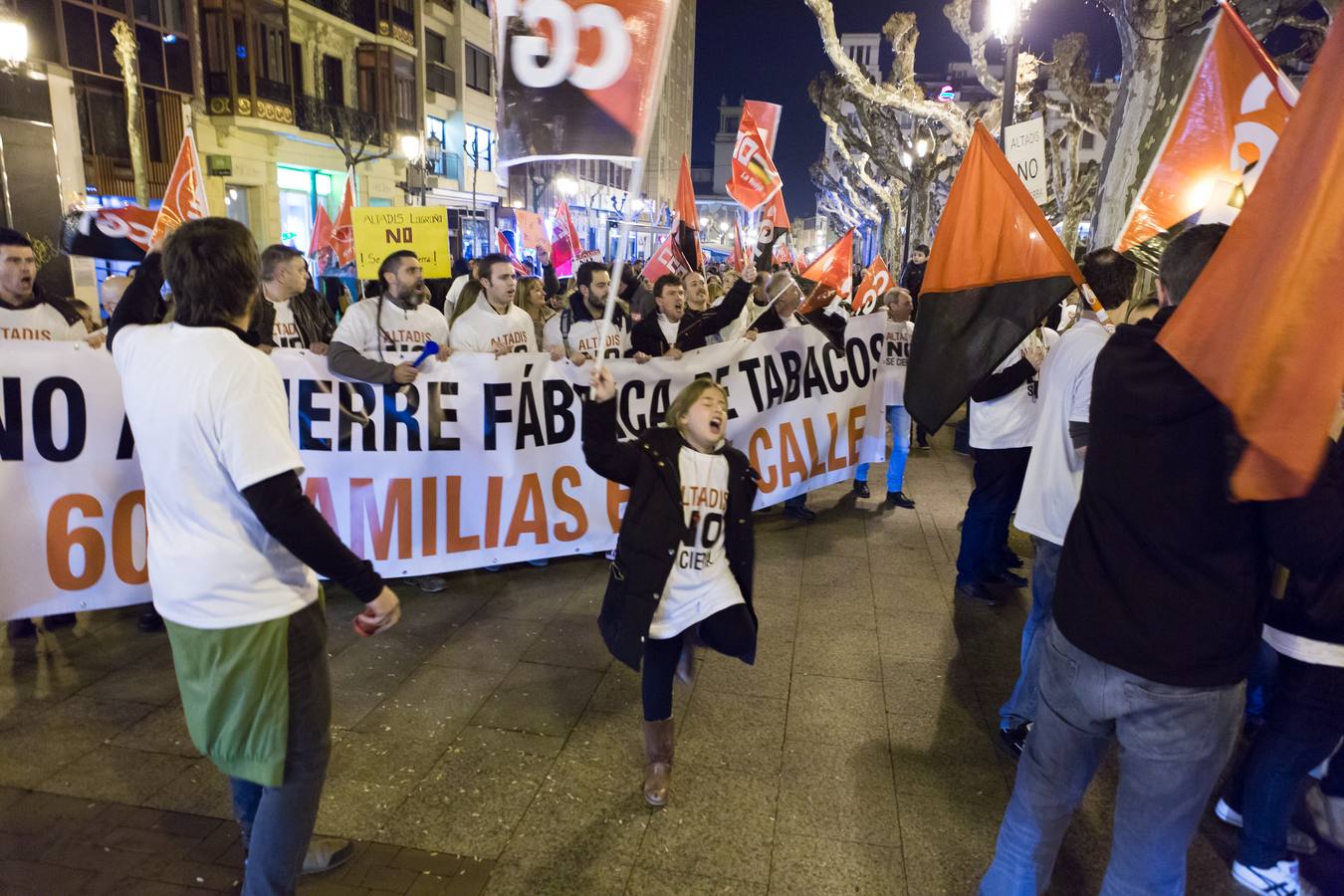 Los trabajadores de Altadis reciben el apoyo de 4.000 personas en su manifestación en Logroño