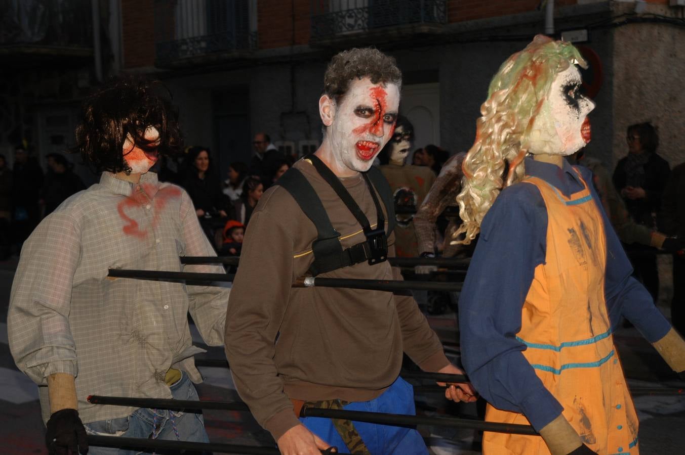 Cervera desfila a ritmo de Carnaval