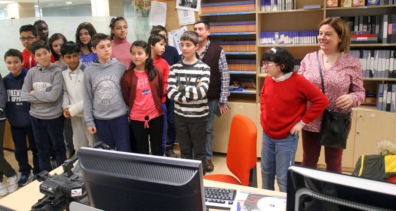 Los alumnos de 6º de Primaria del Colegio General Espartero visita la multimedia de Diario LA RIOJA