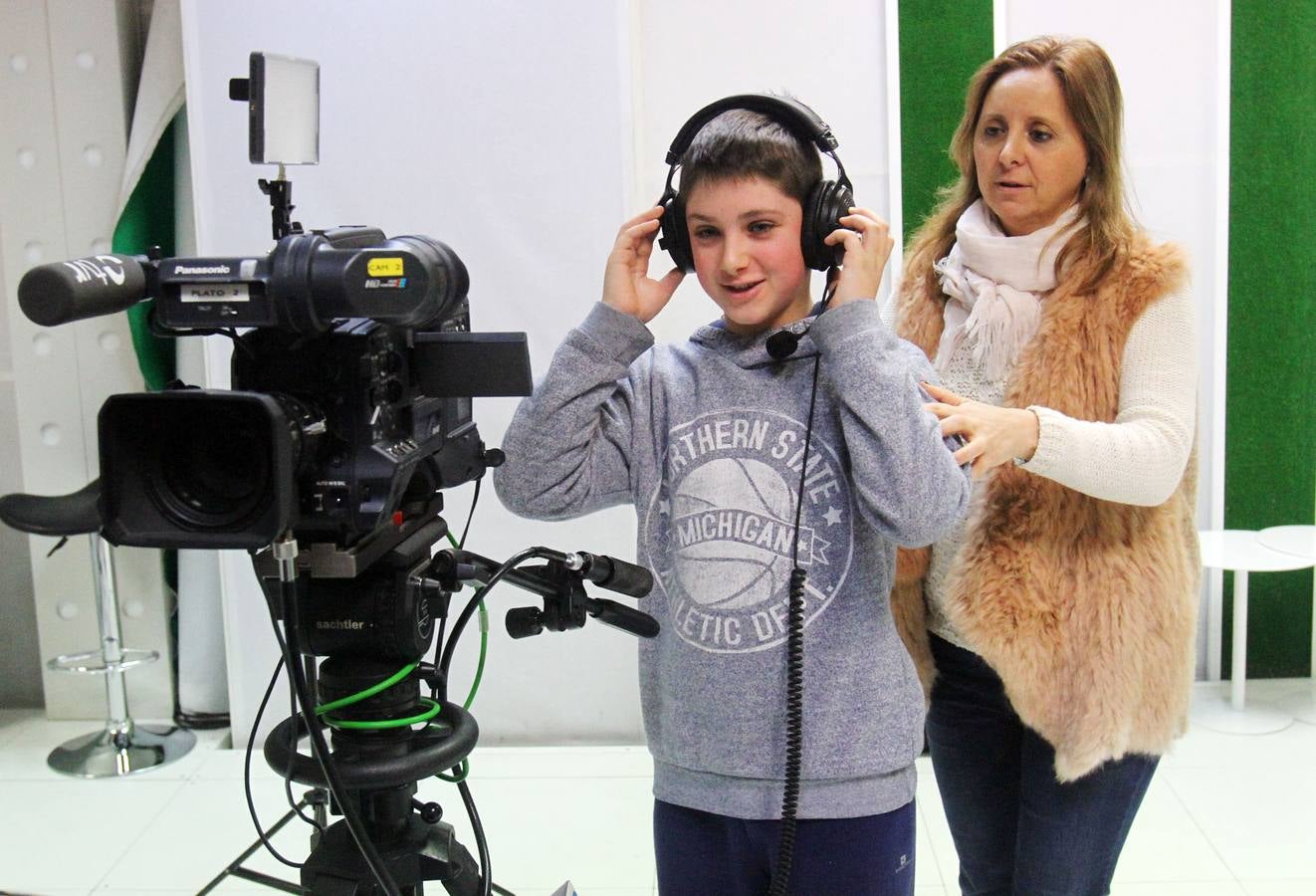 Los alumnos de 6º de Primaria del Colegio General Espartero visita la multimedia de Diario LA RIOJA