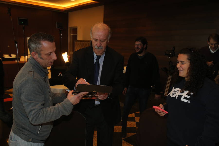 Del Bosque solidario