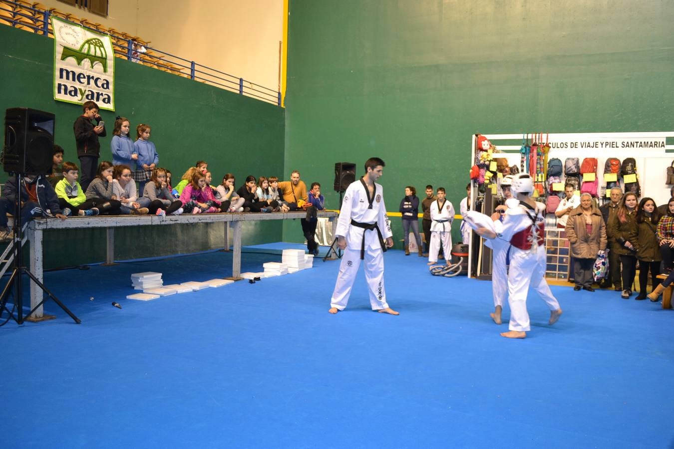 Tarde de espectáculos y actividades en Najerastock