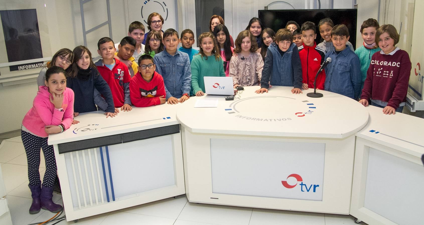 Visita a Diario LA RIOJA y TVR del CEIP General Espartero