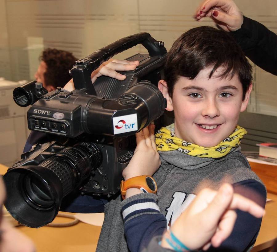 Los alumnos de 5º de Primaria del Colegio Milenario de la Lengua visitan la multimedia de Diario LA RIOJA