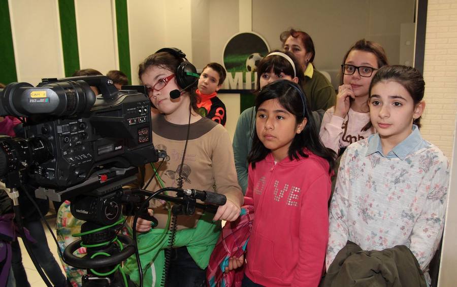 Los alumnos de 5º de Primaria del Colegio Milenario de la Lengua visitan la multimedia de Diario LA RIOJA