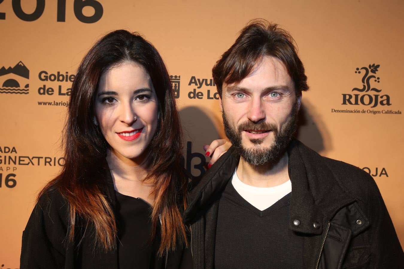 Sonrisas en el photocall en la entrega de los XVIII Premios Web Riojanos