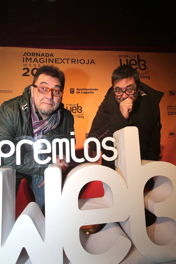 Sonrisas en el photocall en la entrega de los XVIII Premios Web Riojanos