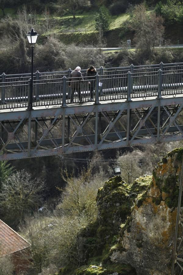 Ortigosa pide ayuda para sus puentes