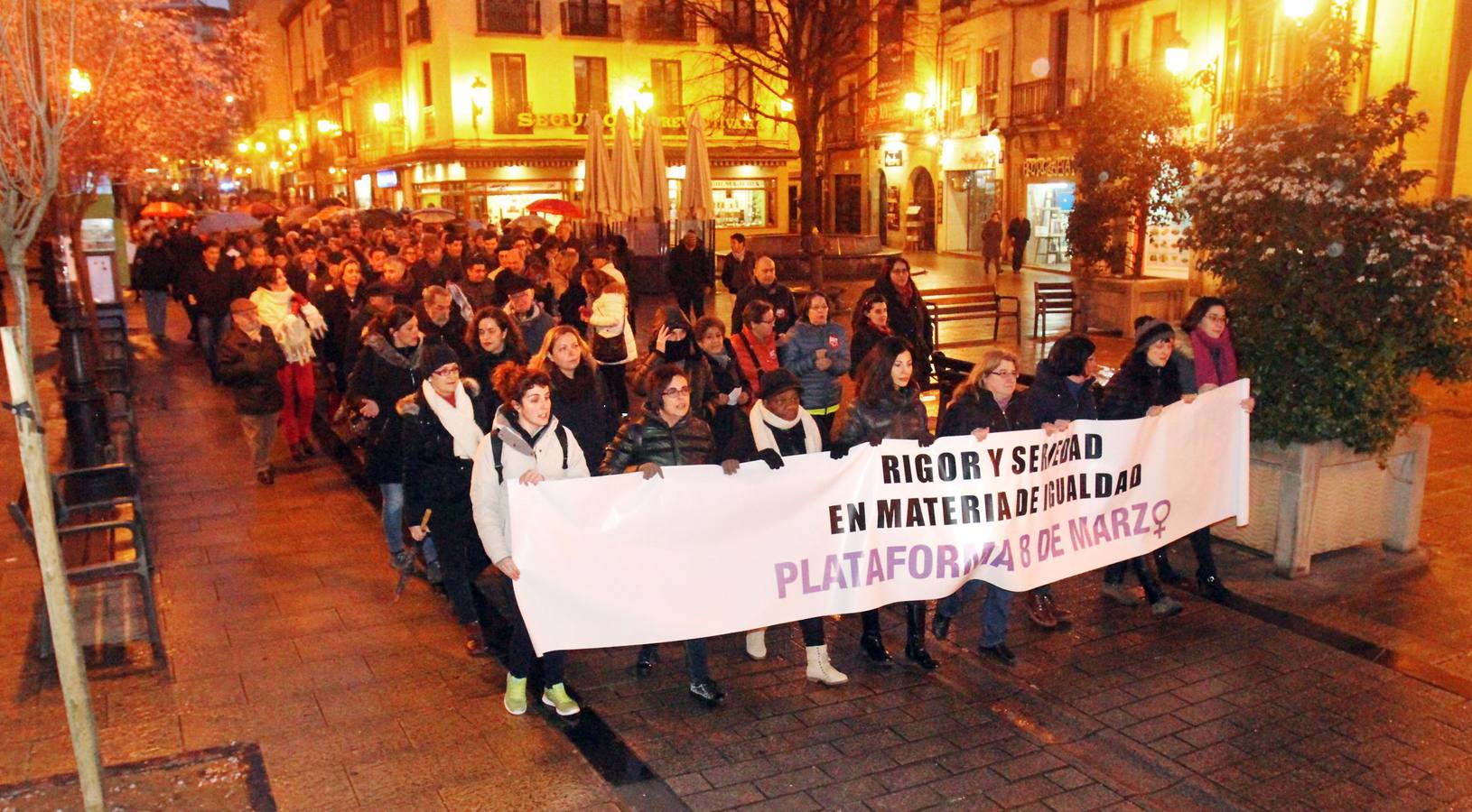 Manifestación de la Pataforma 8 de Marzo en Logroño