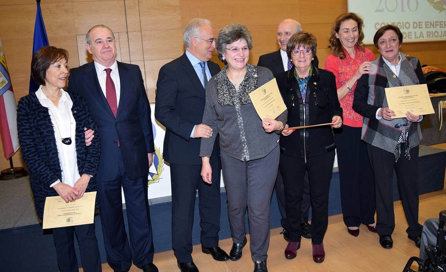 Dintinguidas las enfermeras de La Rioja por sus cuarenta años de profesión