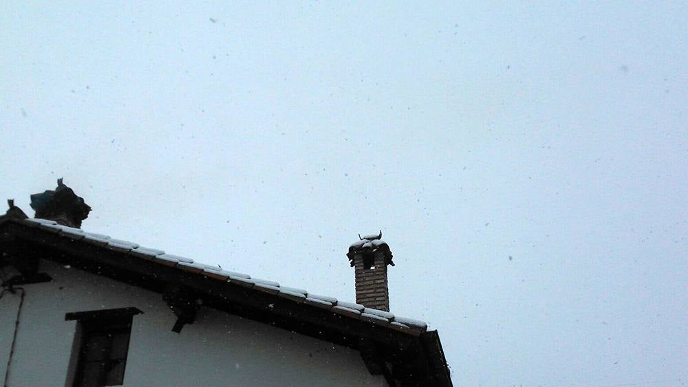 Jalón de Cameros se queda blanco