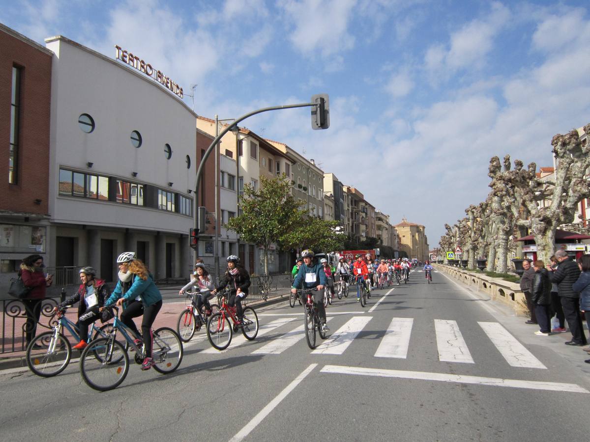 III Marcha en bicicleta en Santo Domingo de la Calzada a beneficio de la AECC