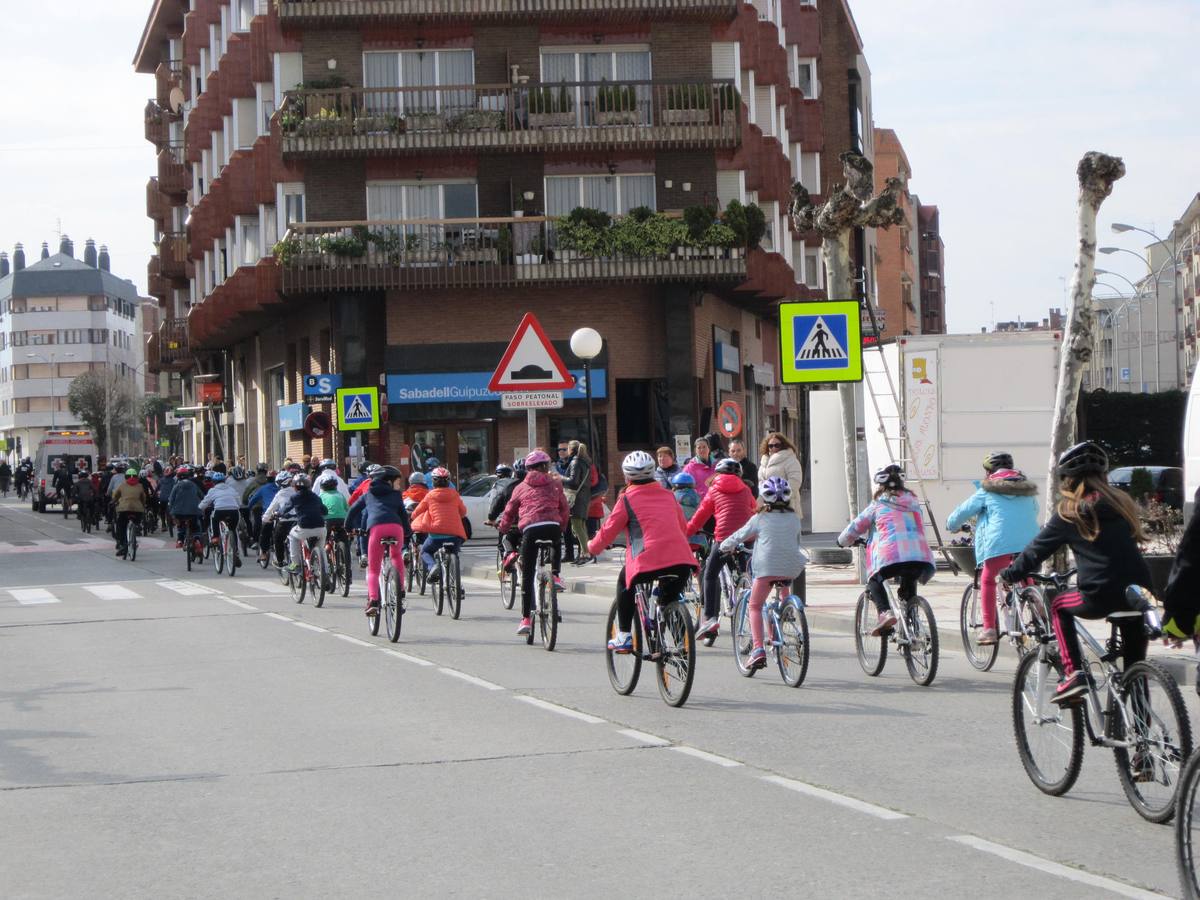 III Marcha en bicicleta en Santo Domingo de la Calzada a beneficio de la AECC