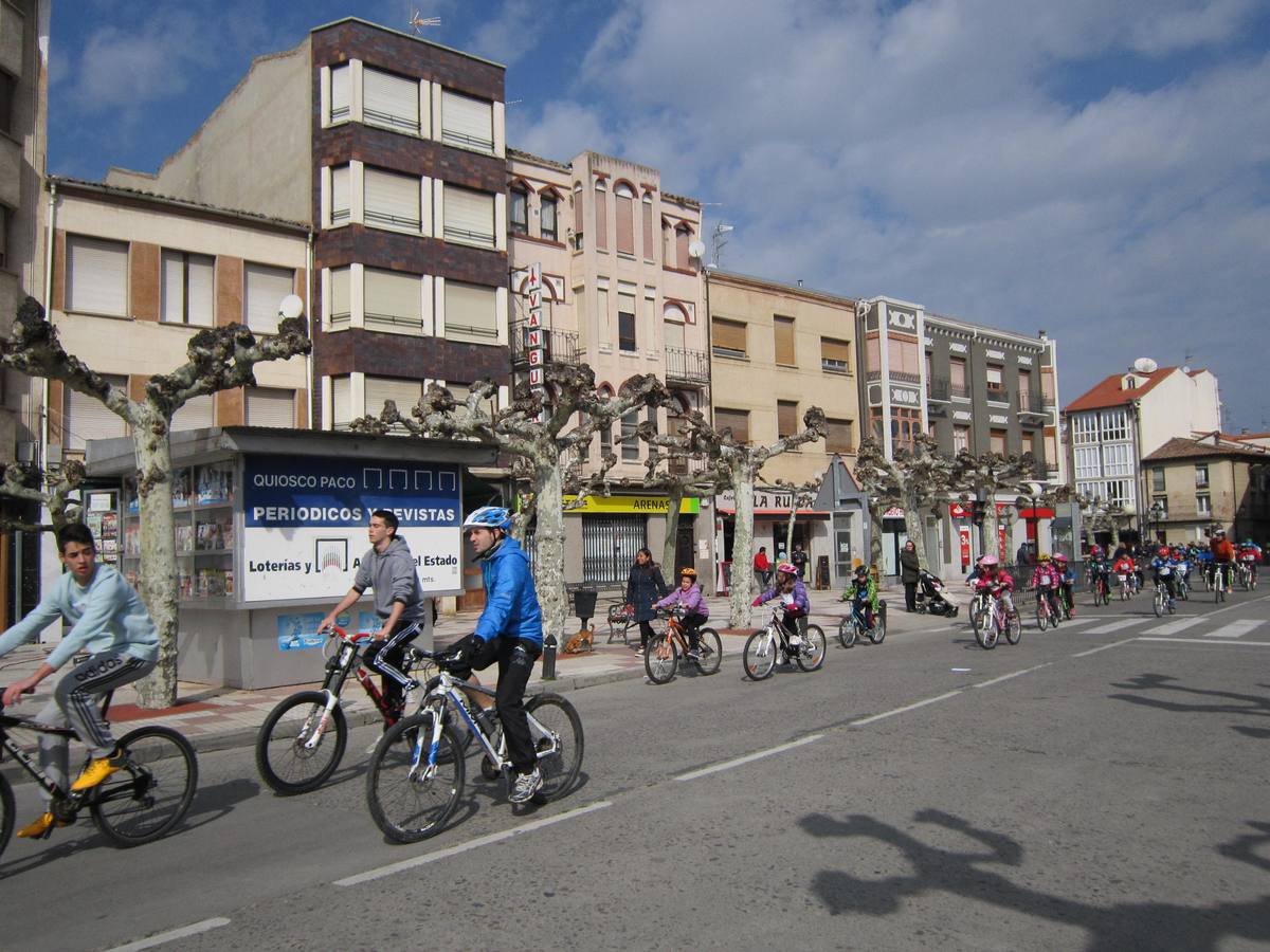 III Marcha en bicicleta en Santo Domingo de la Calzada a beneficio de la AECC