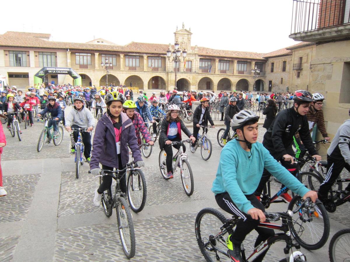 III Marcha en bicicleta en Santo Domingo de la Calzada a beneficio de la AECC