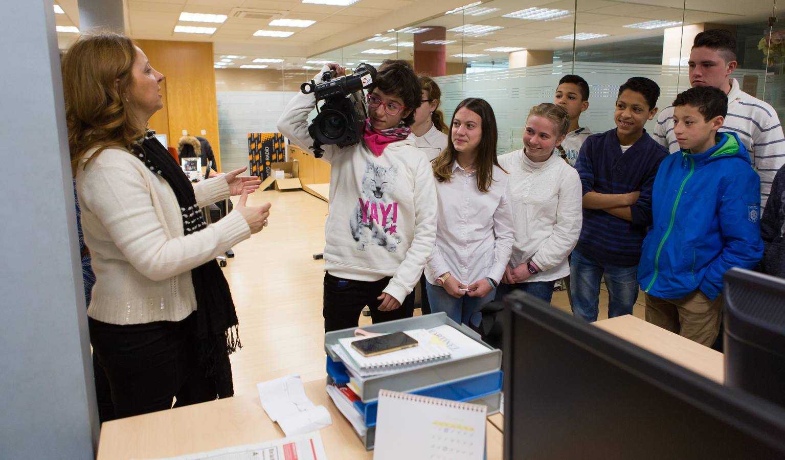 Los alumnos de 2º de la ESO del IES Celso Díaz, de Arnedo, visitan la multimedia de Diario LA RIOJA