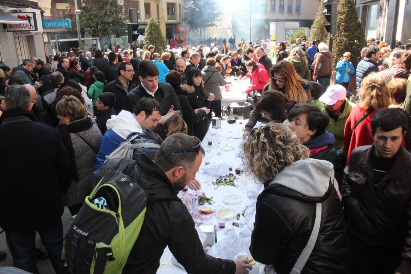 Arnedo celebra el XIII Dia del Ajo Asado