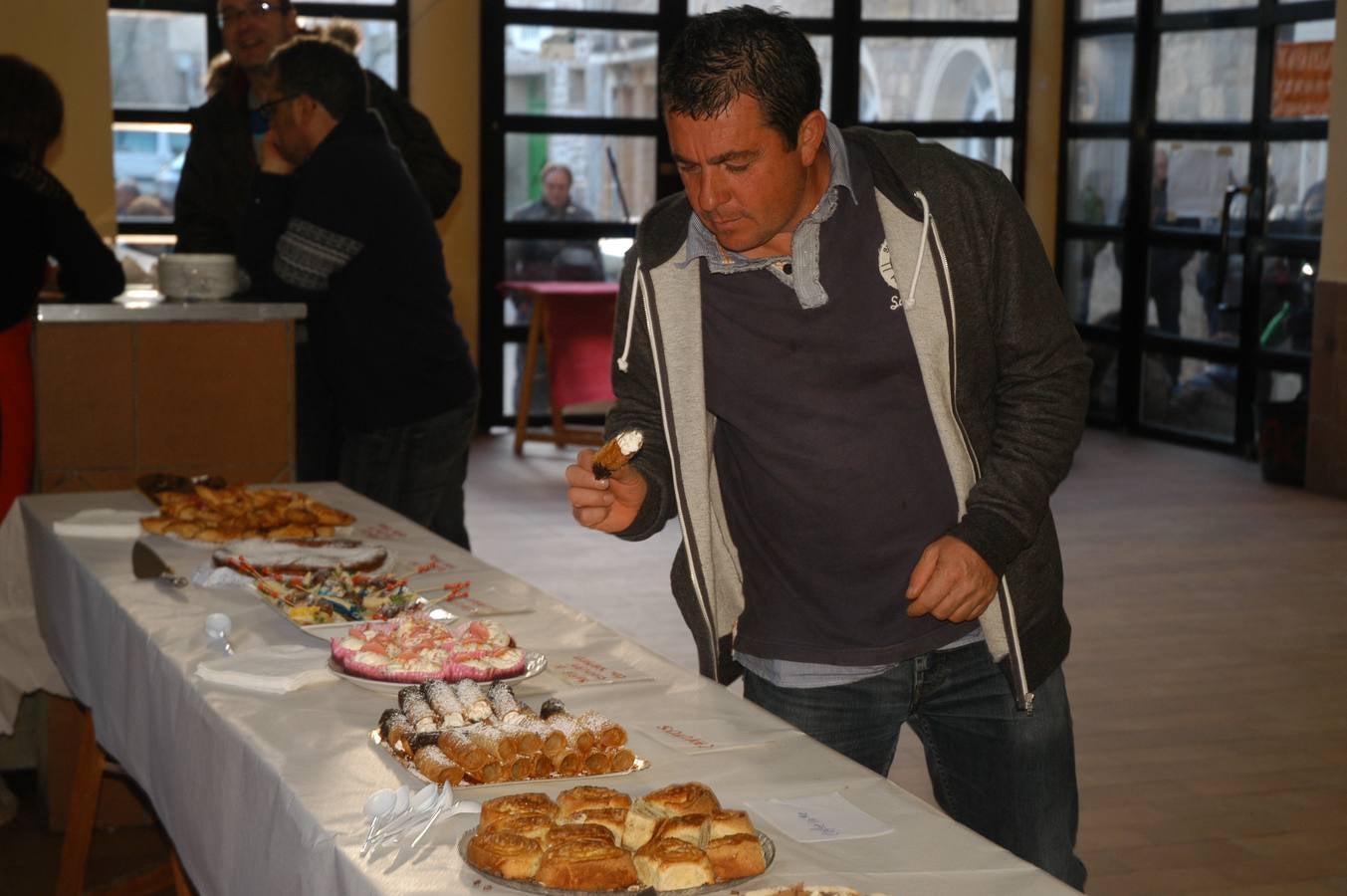 Concurso de repostería en Cornago