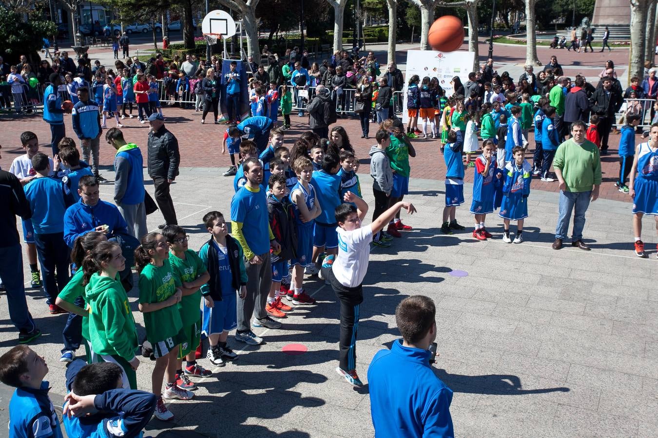 La Fundación se presenta en El Espolón