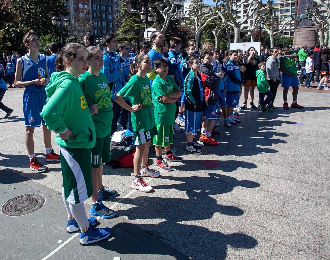 La Fundación se presenta en El Espolón