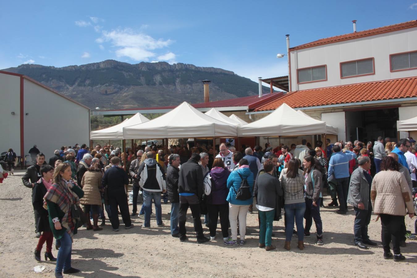 Fiesta de la pringada en Santa Eulalia Bajera