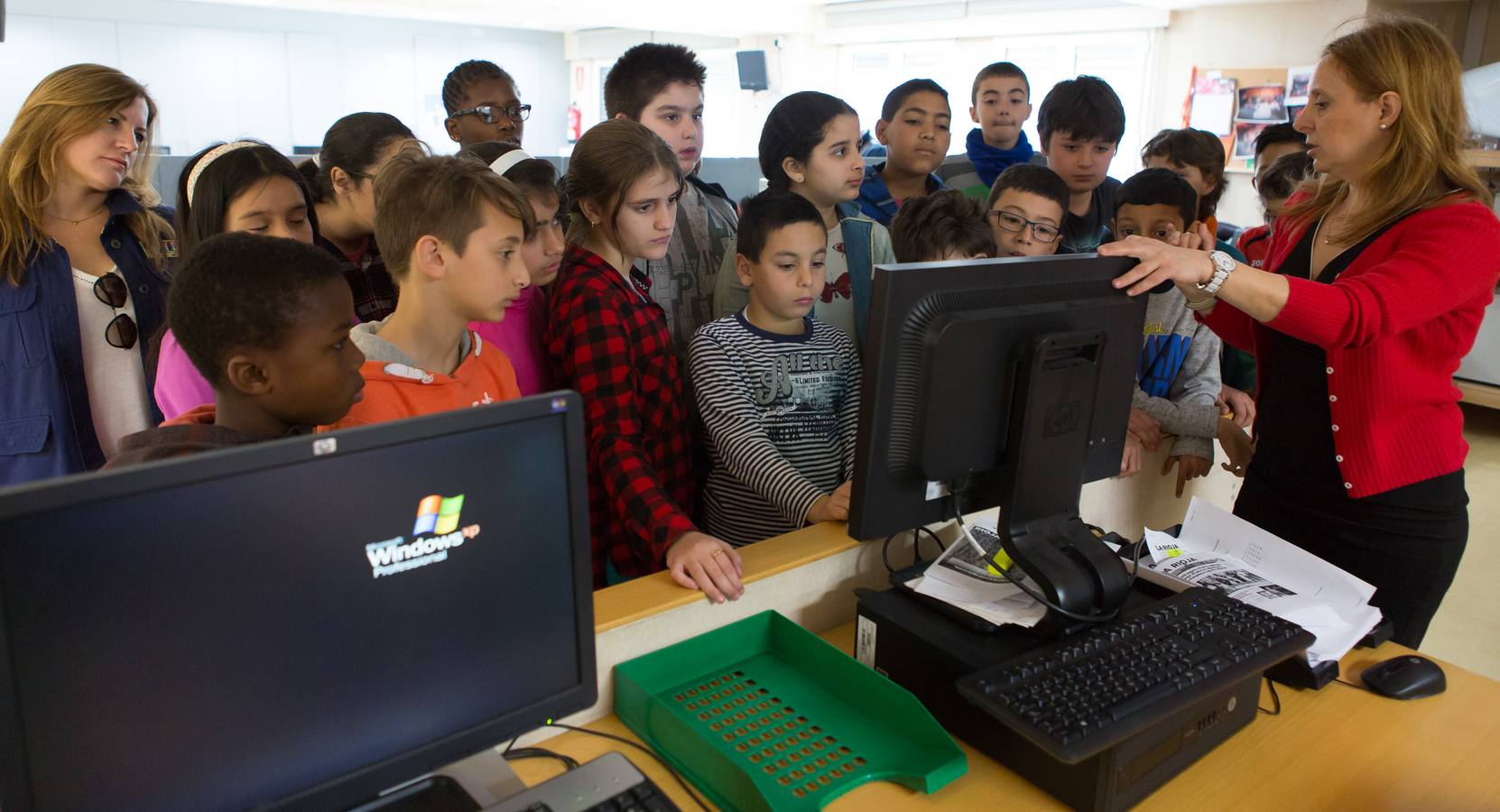 Los alumnos de 5º B de Primaria del Colegio Navarrete El Mudo visitan la multimedia de Diario LA RIOJA