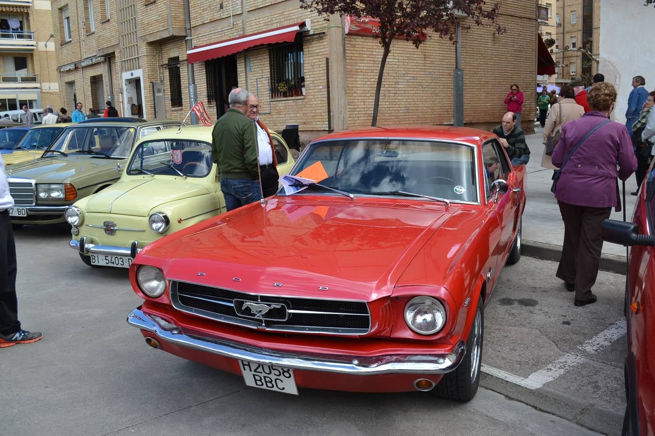 Coches antiguos en Nájera