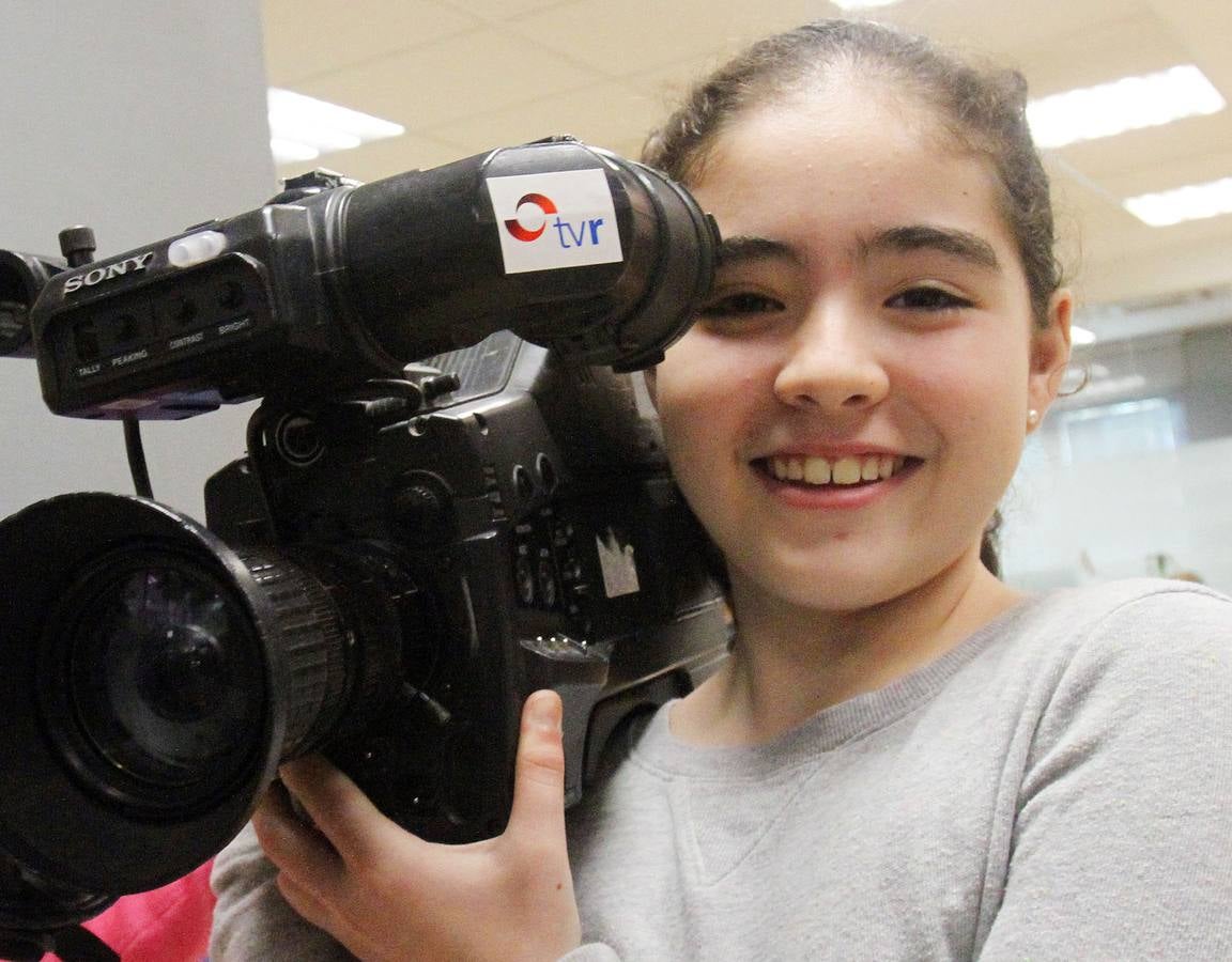 Los alumnos 5º A del Colegio Escolapios han visitado la multimedia de Diario LA RIOJA