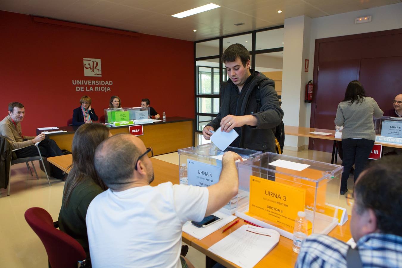 Cita de la UR con las urnas, la jornada