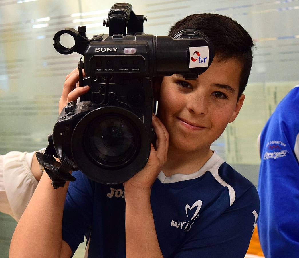 Los alumnos de 1º B de la ESO de Maristas visitan la multimedia de Diario LA RIOJA