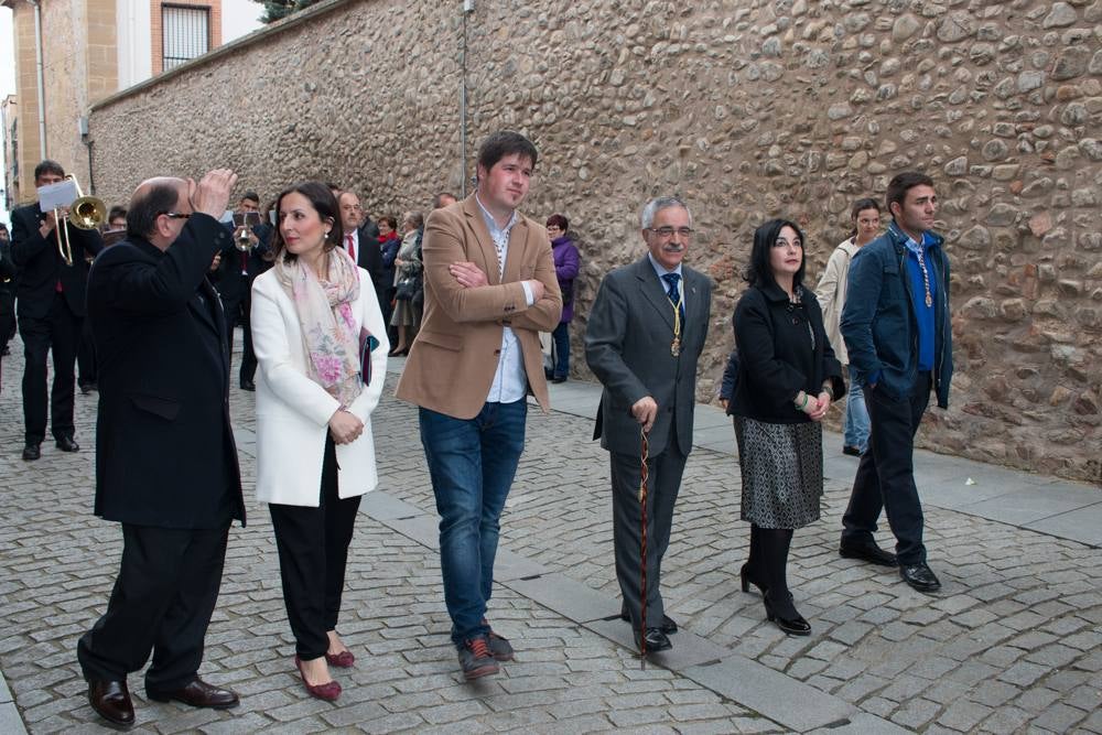 Primer día de fiestas en Santo Domingo: cohete, tradiciones y mucha diversión