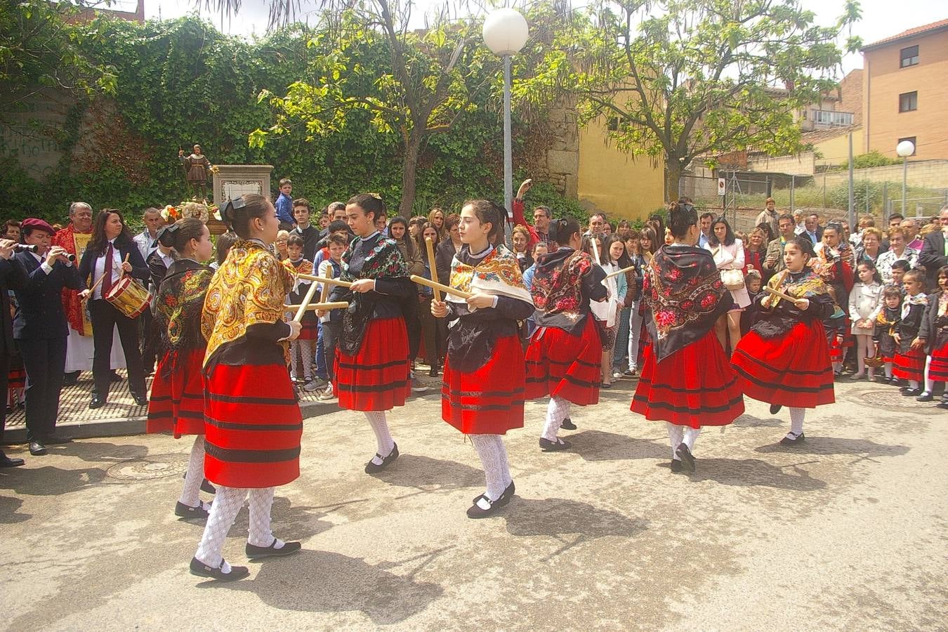 Cenicero celebra la &#039;charma&#039; y San Isidro