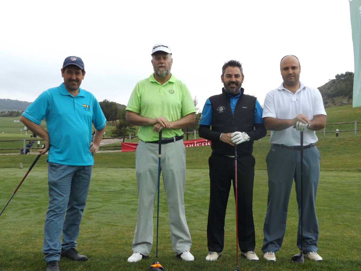 La salida del Torneo de Patrocinadores de la Liga Golf y Vino