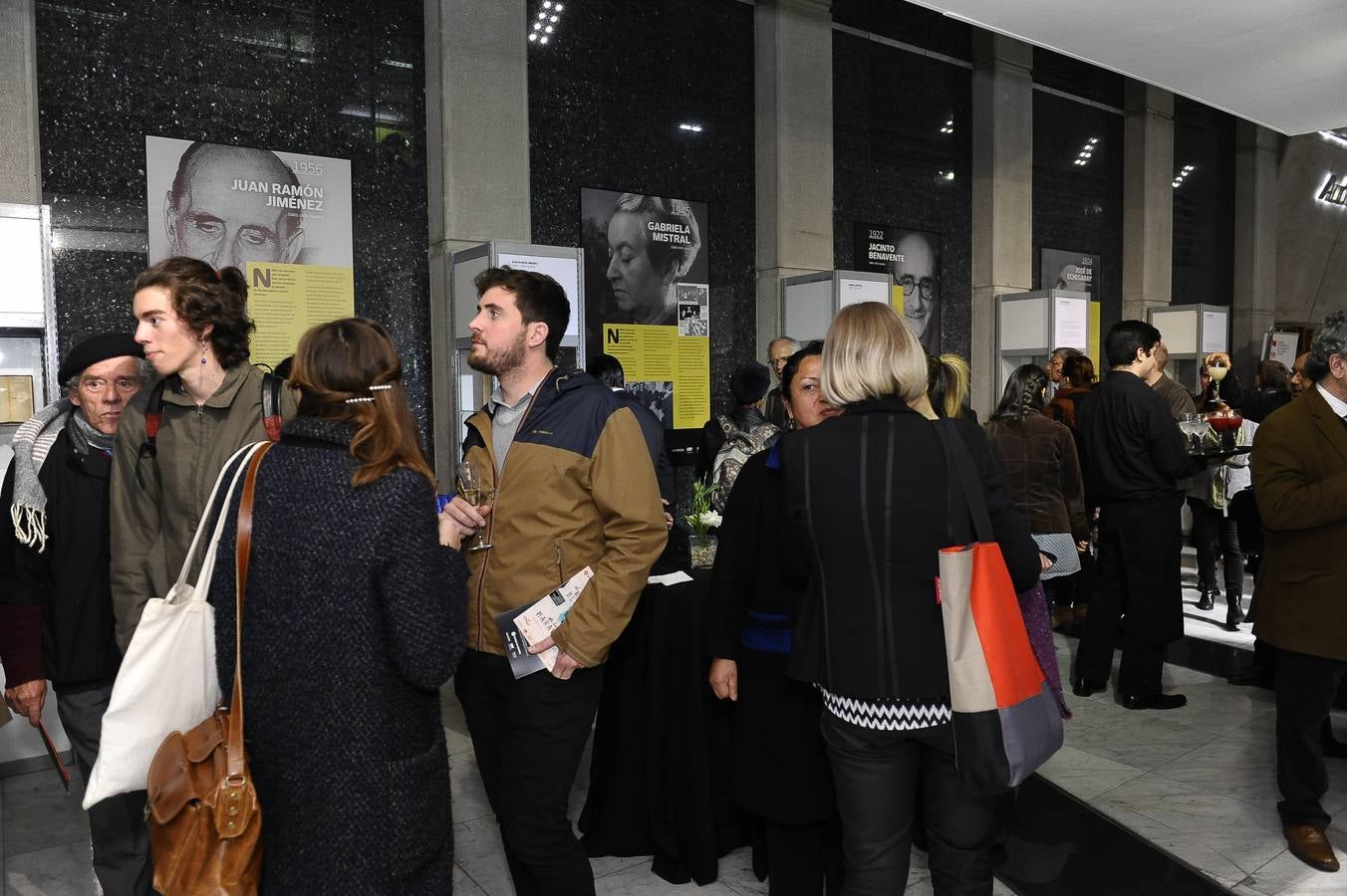 Futuro en Español en Chile: Cervantes y los premios Nobel (1)